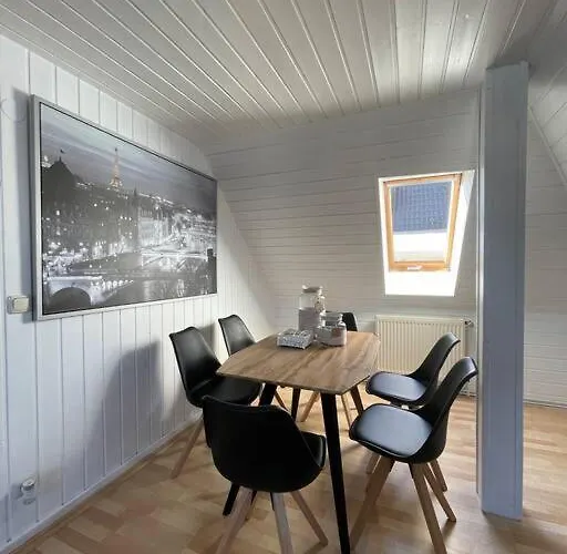 Apartment Gemuetliche, Helle In *